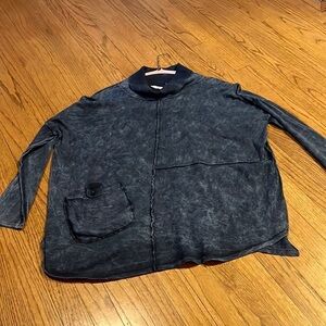 Linit Women’s Turtle Neck Sweater Blue Size Large